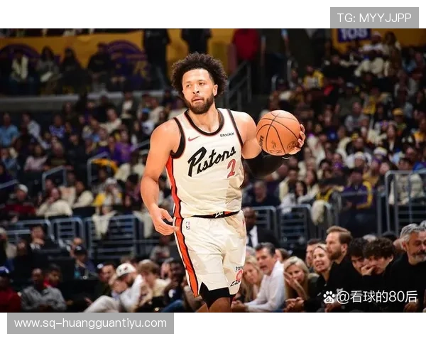 凯德·坎宁安突破拉开防线助掘金提升关键时刻得分效率