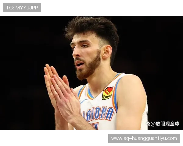 切特·霍姆格伦挡拆造错位提升内线得分效率明显拉开与同期内线差距